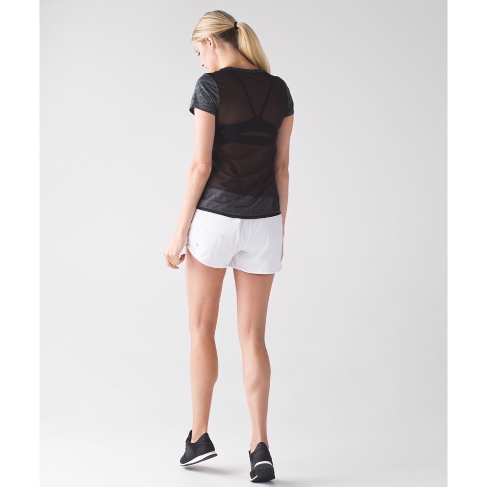 Lululemon Hottie Hot Short - size 8, orig. $58
